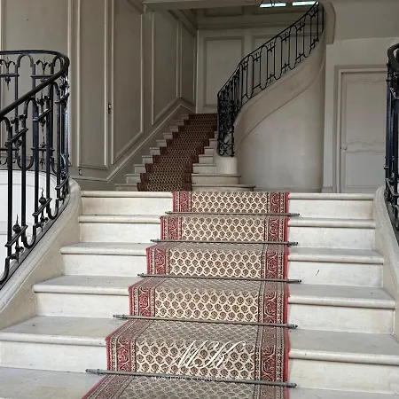 L'aristocrate Cachet Ancien Confort Moderne