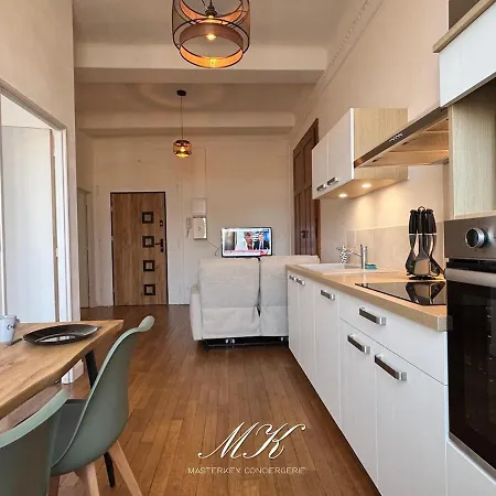 Apartament L'aristocrate Cachet Ancien Confort Moderne *
